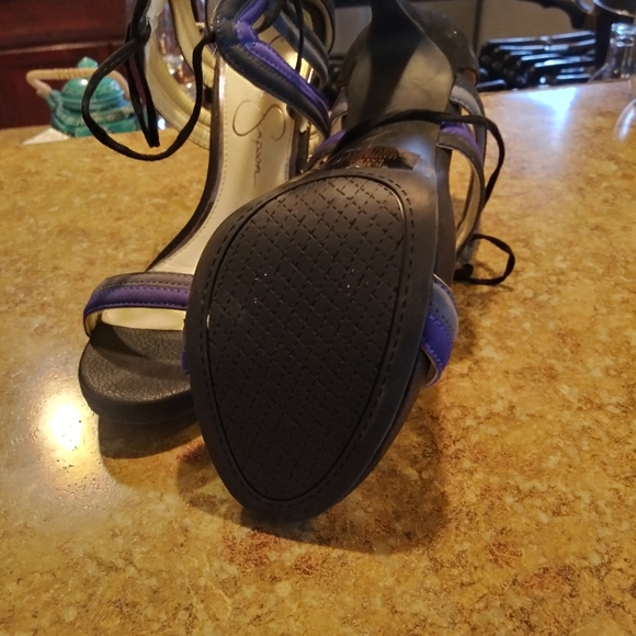 Jessica Simpson - Picture 3 of 4